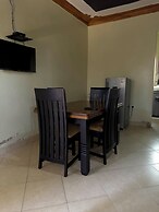 Olive Palm Suites Jinja