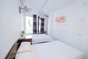 Trieu Vu Hotel & Apartment