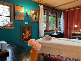 Old Chaff Mill Retreat - - luxury vineyard accommodation