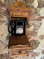 Old Chaff Mill Retreat - - luxury vineyard accommodation