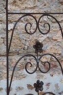 Old Chaff Mill Retreat - - luxury vineyard accommodation