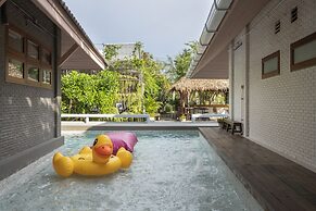 Phrip Phri Luxury Pool Villas