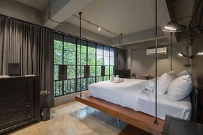 Phrip Phri Luxury Pool Villas