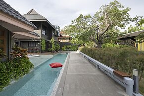 Phrip Phri Luxury Pool Villas