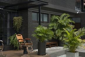 Phrip Phri Luxury Pool Villas