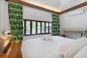 Phrip Phri Luxury Pool Villas