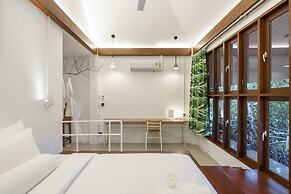 Phrip Phri Luxury Pool Villas