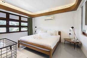 Phrip Phri Luxury Pool Villas