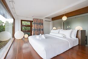 Phrip Phri Luxury Pool Villas