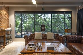 Phrip Phri Luxury Pool Villas