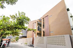 SPOT ON 92797 Awi Stay Syariah Near SIMPANG KAWASAN INDUSTRI WILMAR PE