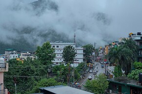 Orchid Hotel and Hostel