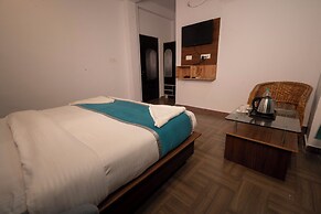 Orchid Hotel and Hostel