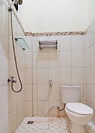 OYO 92800 Lestari Baru Syariah Near SMA Negeri 1 Salo