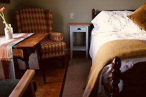 The Bread & Cheese Country Inn