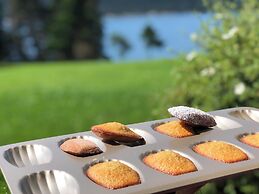 The Bread & Cheese Country Inn