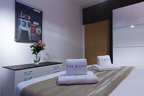 The Queen Luxury Apartmen-Villa Vittoria