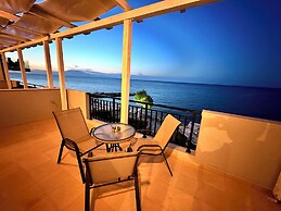 Amaltheia Beach Front Houses