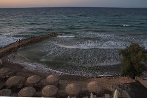 Amaltheia Beach Front Houses