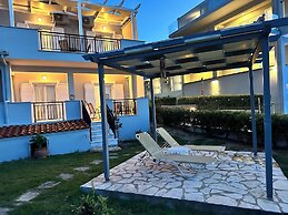 Amaltheia Beach Front Houses