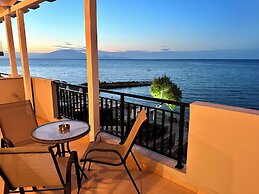 Amaltheia Beach Front Houses