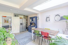 Beautiful & Modern 3BD House- Kennington!