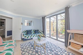 Beautiful & Modern 3BD House- Kennington!