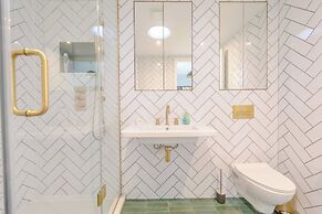 Beautiful & Modern 3BD House- Kennington!