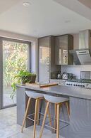 Beautiful & Modern 3BD House- Kennington!