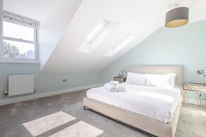 Beautiful & Modern 3BD House- Kennington!