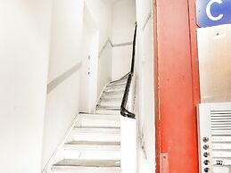 Sanders City - Spacious Studio Apartment