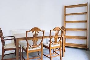 Snug & Serene 2BD Flat - Roseburn