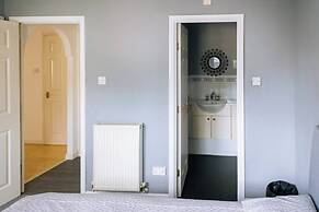 Snug & Serene 2BD Flat - Roseburn