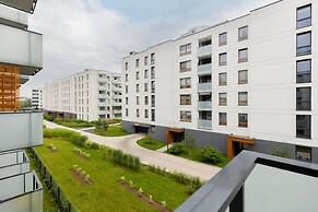 Warsaw Apartament Praga + AC by Renters