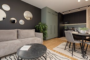 Warsaw Apartament Praga + AC by Renters