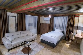 Uçhisar Premium Hotel