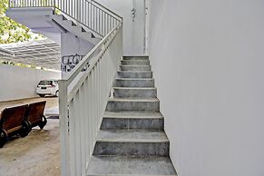 OYO 92817 Niza Guesthouse Syariah