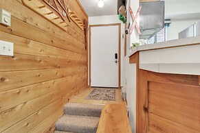 7 Springs Ski & Mountain Adventure Condo 2 Bedroom Condo by RedAwning