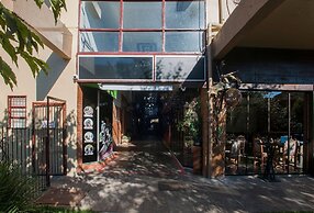 LOCAR-IN GRAMADO- Dentro da Rua Coberta