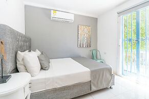 Hotel ADAZ Mediterraneo