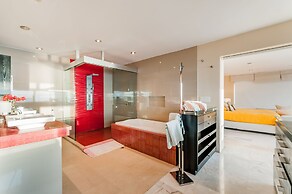 Beachfront Penthouses by LivIN Cancun