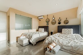 Beachfront Penthouses by LivIN Cancun