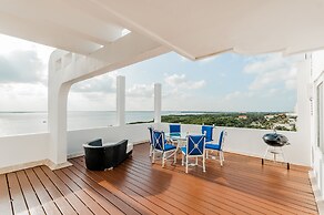 Beachfront Penthouses by LivIN Cancun
