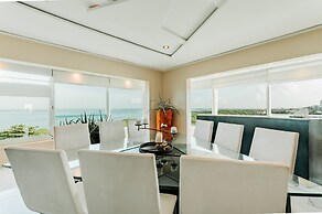 Beachfront Penthouses by LivIN Cancun