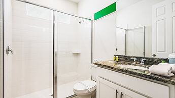 Resort Villa: Pool, Spa & Disney Proximity