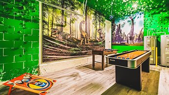 Resort Villa: Pool, Spa & Disney Proximity