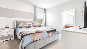 Veranda Palm Resort 15br 34 People Pool Spa Villa