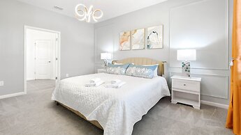 Veranda Palm Resort 15br 34 People Pool Spa Villa