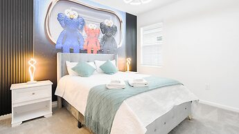 Veranda Palm Resort 15br 34 People Pool Spa Villa