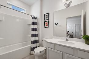 Spacious Family Reunion 15br Home Pool Spa Game Rm